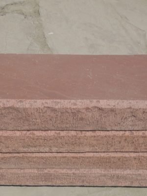 red mandana kerb stone 001